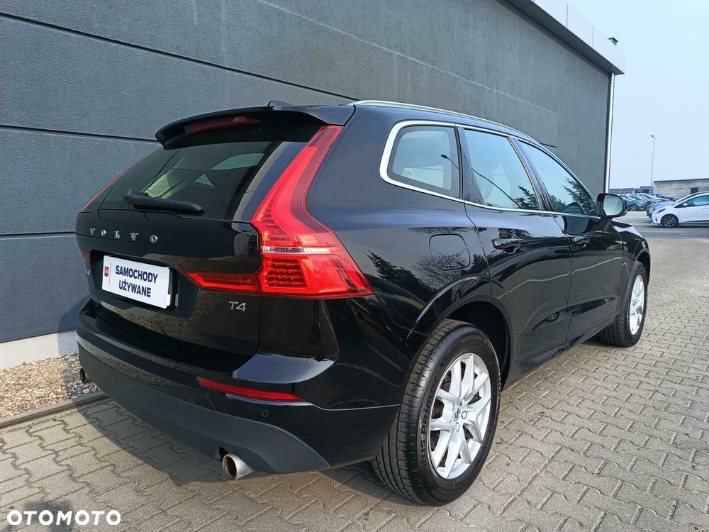 Volvo XC 60 T4 Momentum Pro - 6