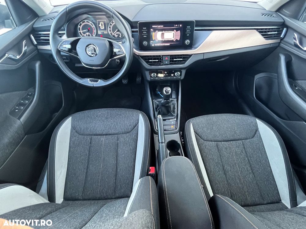 Skoda Kamiq 1.0 TSI Style - 9