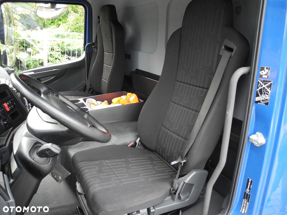 Mercedes-Benz ATEGO - 22