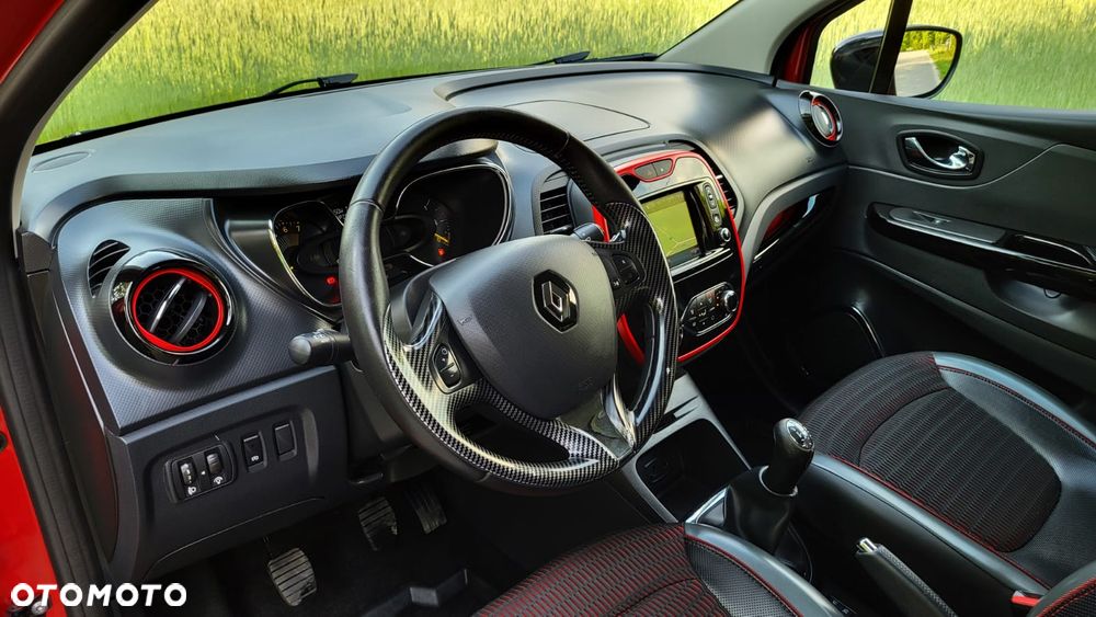 Renault Captur 0.9 Energy TCe Helly Hansen - 28