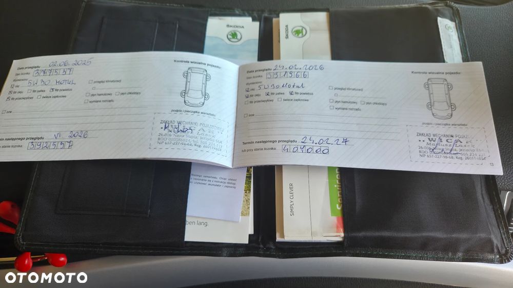 Skoda Superb 2.0 TDI DSG Ambition - 29