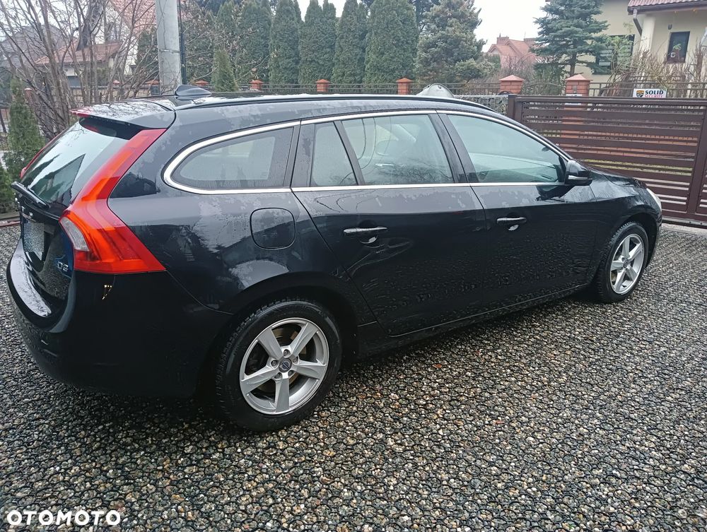 Volvo V60 D3 Momentum - 2