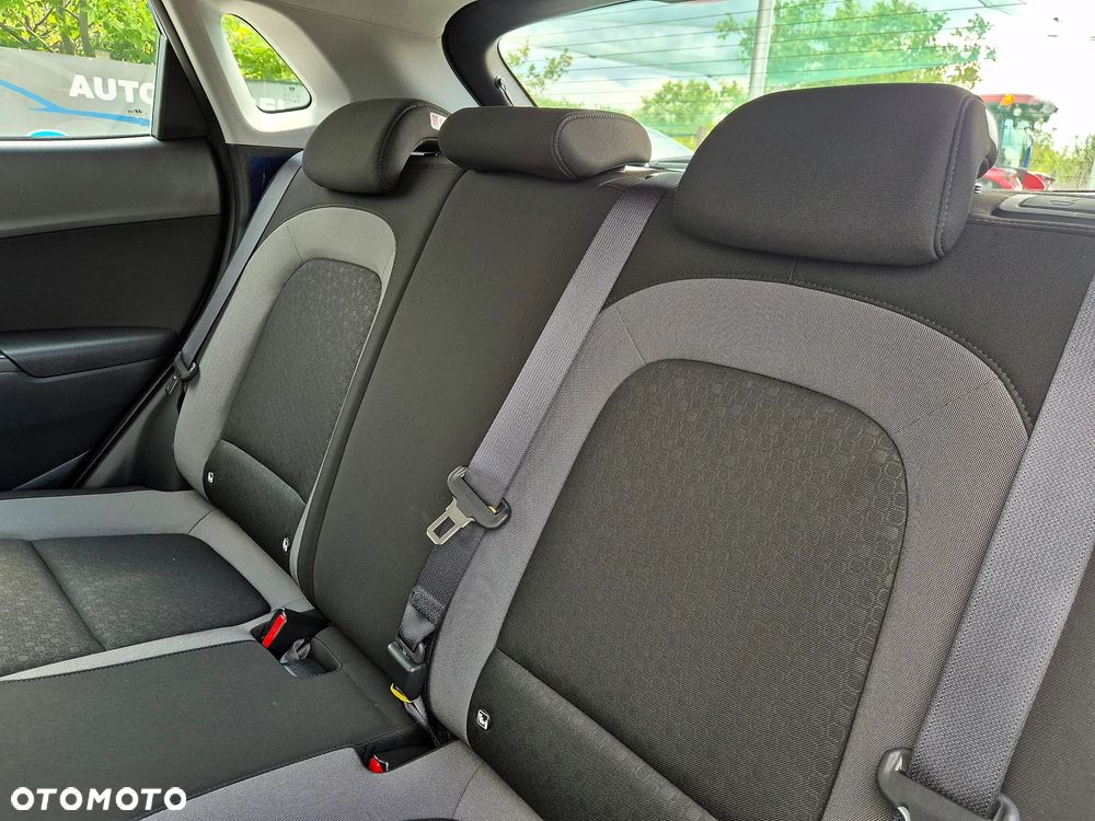 Hyundai Kona 1.6 T-GDI DCT Premium - 23