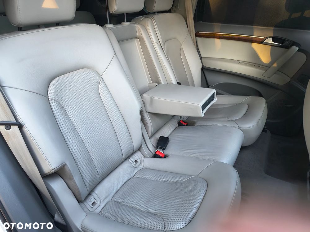 Audi Q7 - 33
