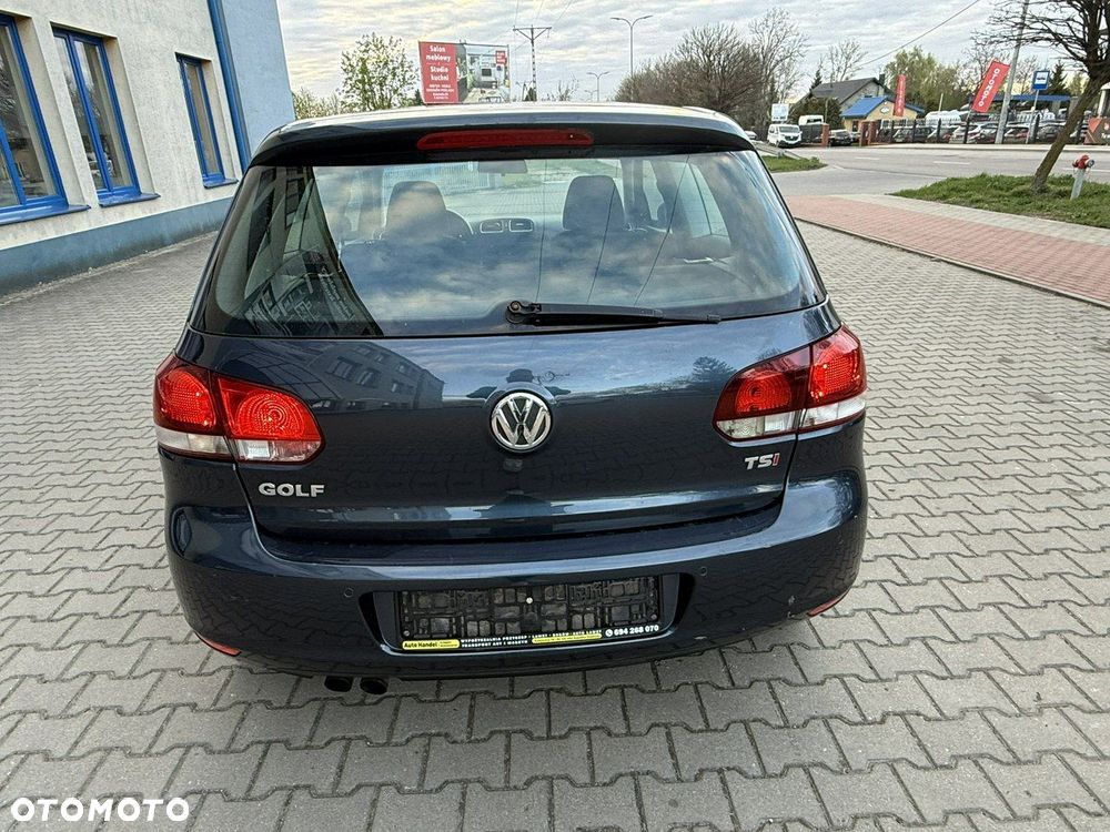 Volkswagen Golf - 11