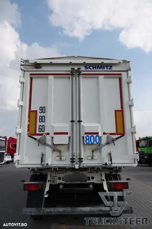 Schmitz Cargobull 55m3 - 9