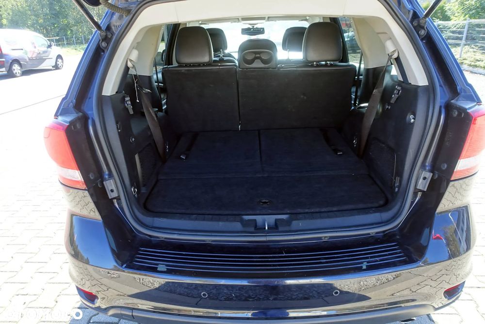 Fiat Freemont 2.0 Multijet Lounge - 18
