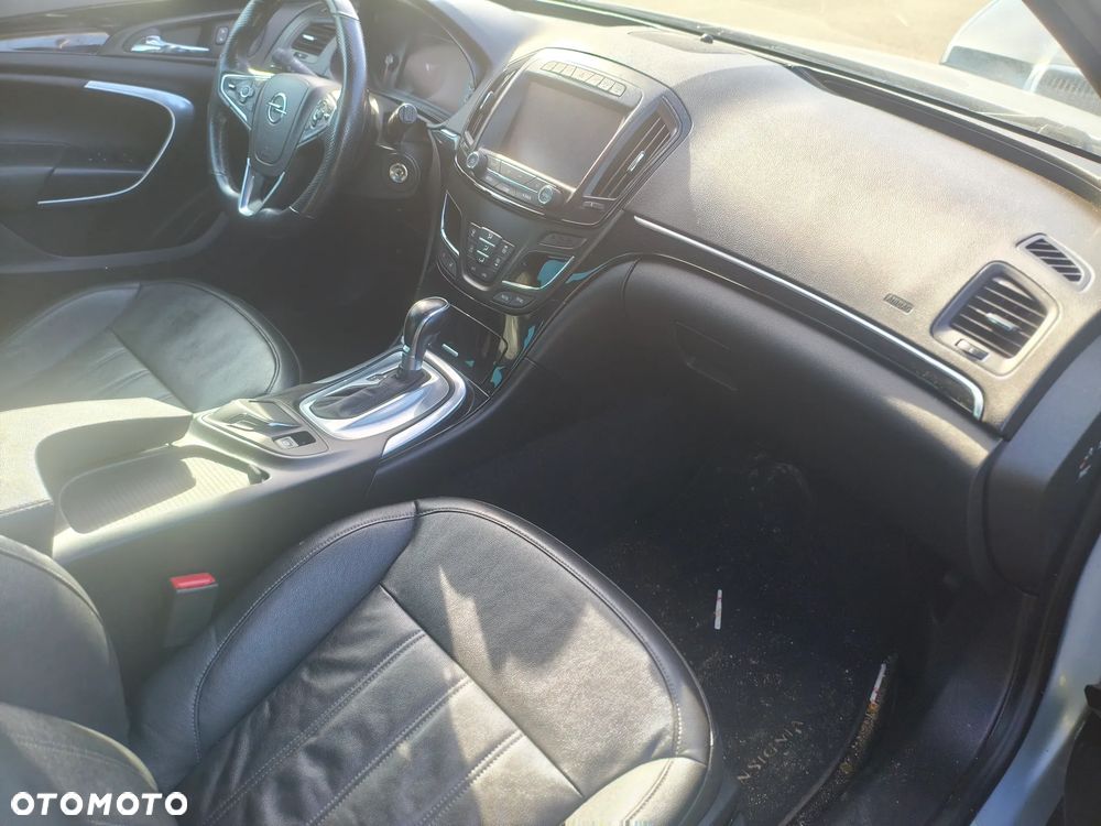 Opel Insignia 2.0 T Cosmo 4x4 - 6