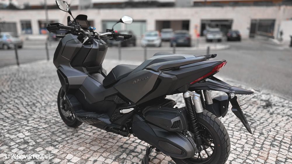 Honda ADV 350A - 2