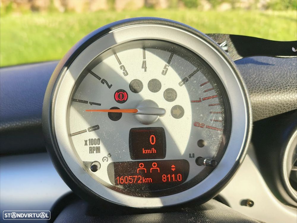 MINI 3 Portas One 1.4 - 22