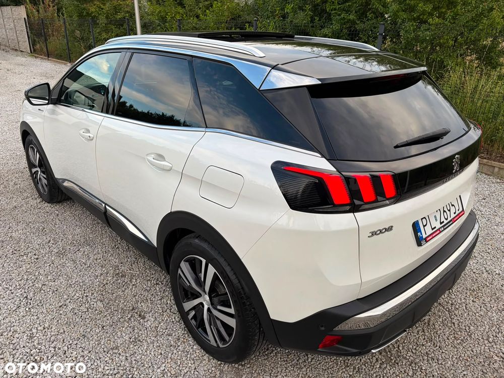 Peugeot 3008 1.6 PureTech HYbrid4 GT Line S&S EAT8 - 9