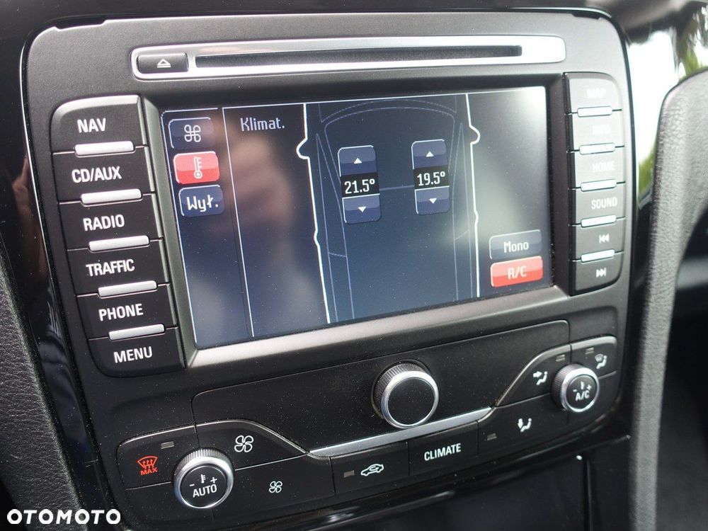 Ford S-Max 1.6 TDCi DPF Trend - 21