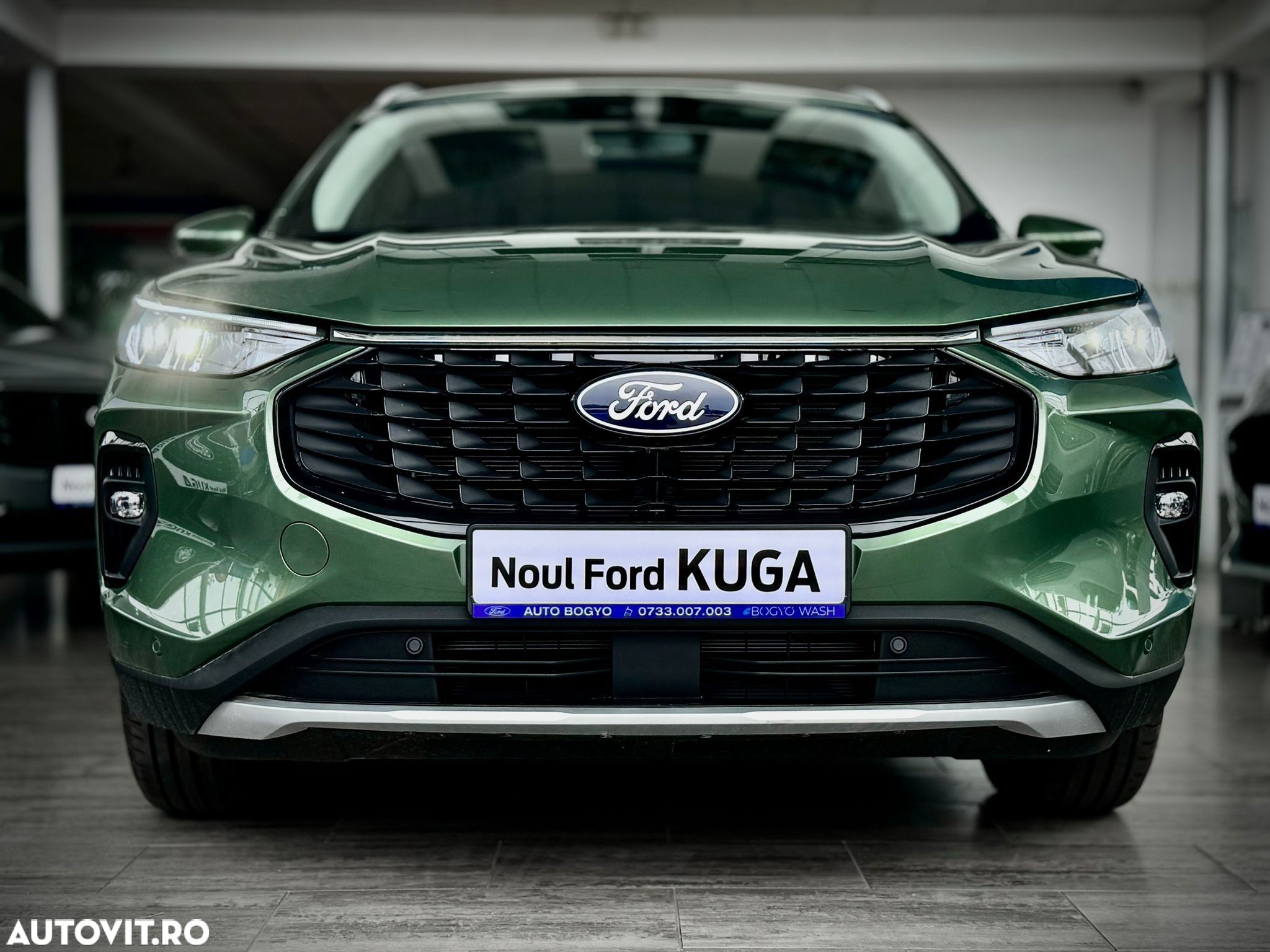 Ford Kuga 2.5 Duratec FWD FHEV Titanium - 1