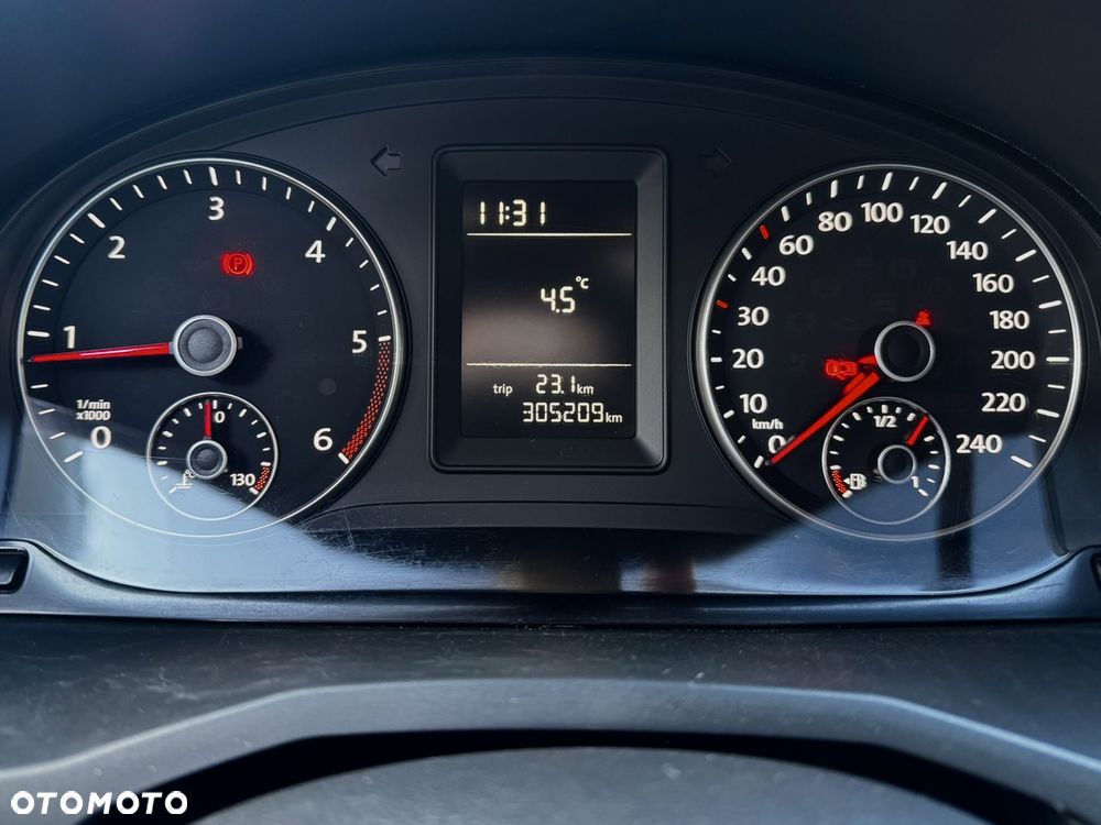 Volkswagen CADDY - 16