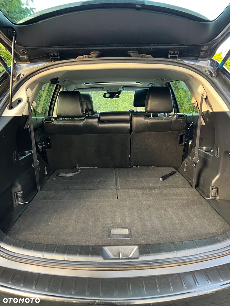 Mazda CX-9 - 12