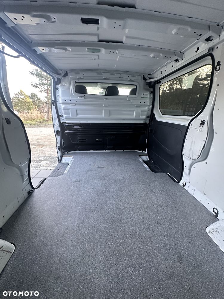 Renault Trafic - 14