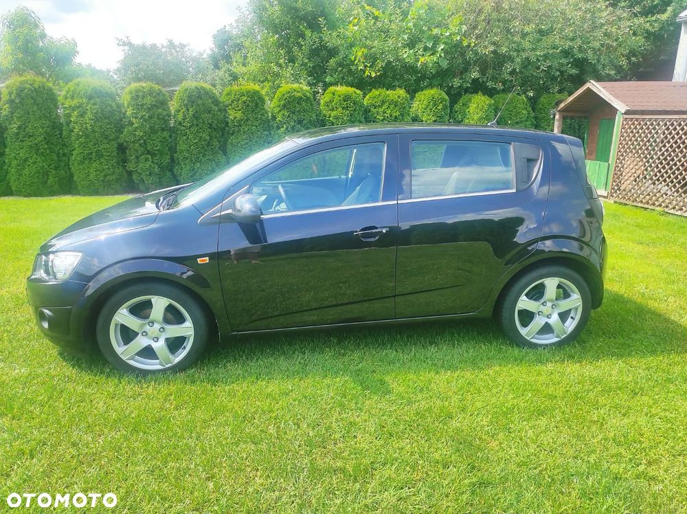 Chevrolet Aveo - 3