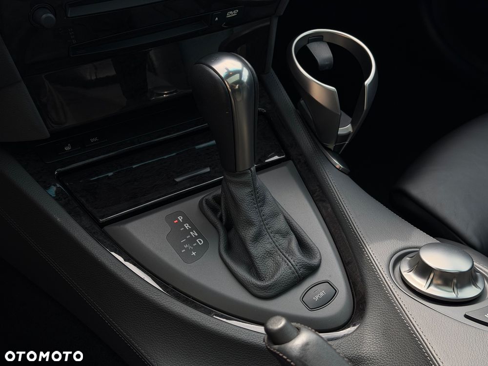 BMW Seria 6 645Ci - 21