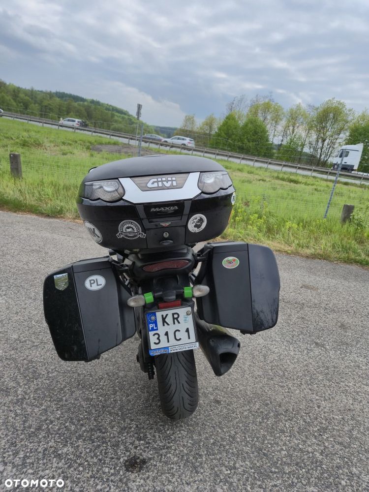 Triumph Sprint - 4