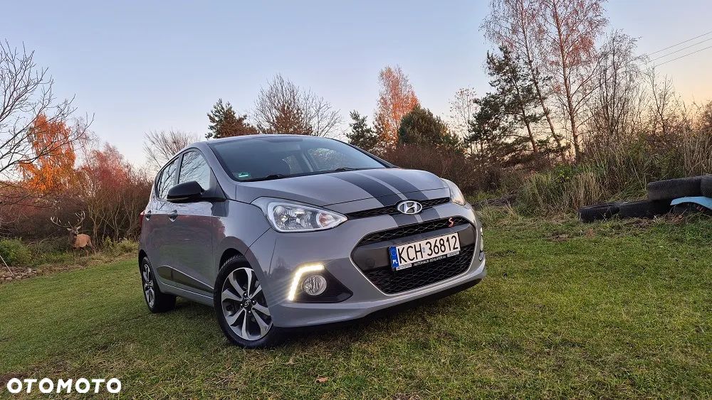 Hyundai i10 1.2 Fifa World Cup Edition - 2