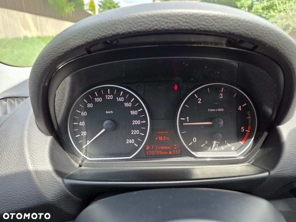 BMW Seria 1 118d - 11