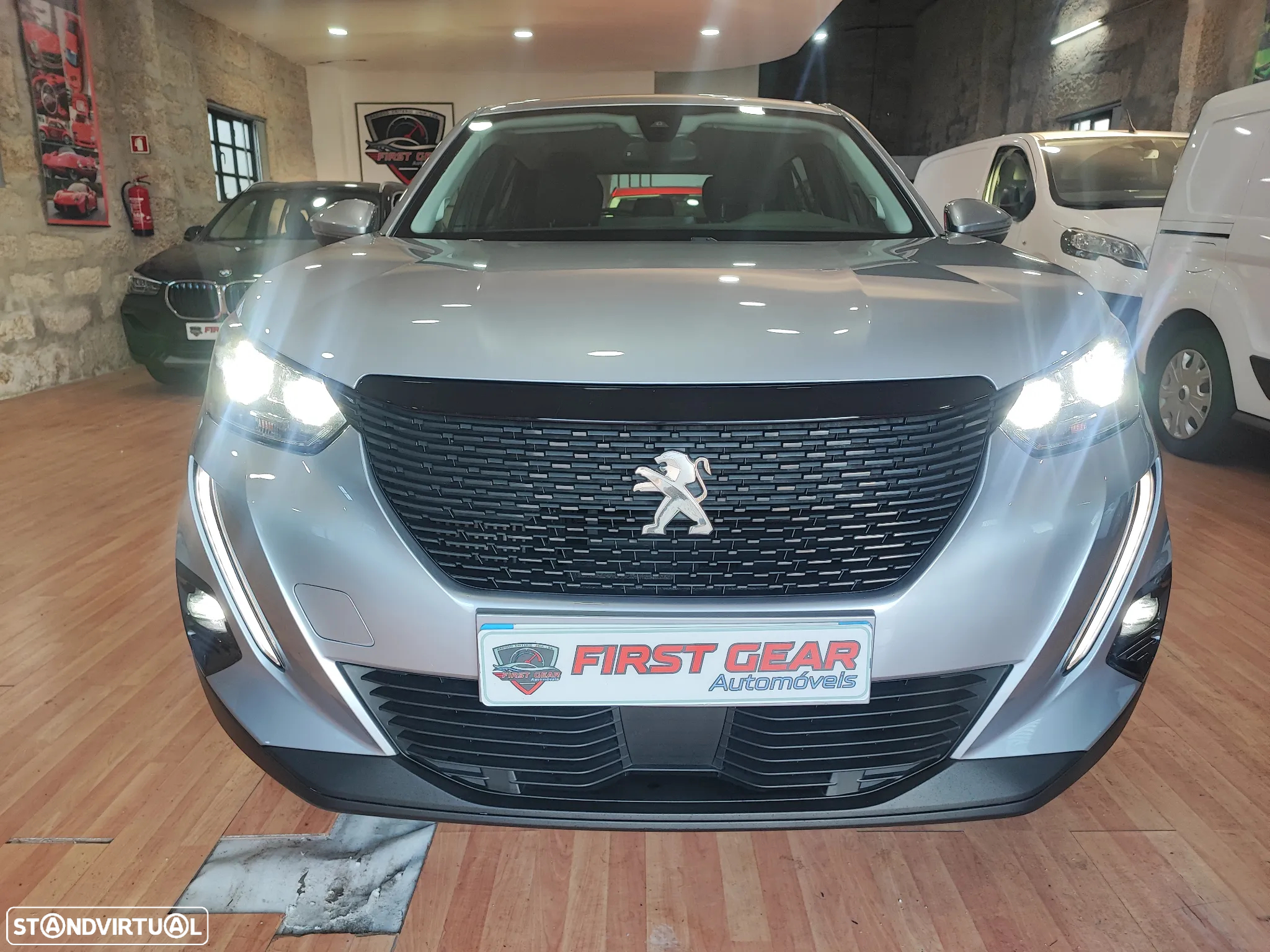 Peugeot 2008 BlueHDi 110 Active Pack - 40