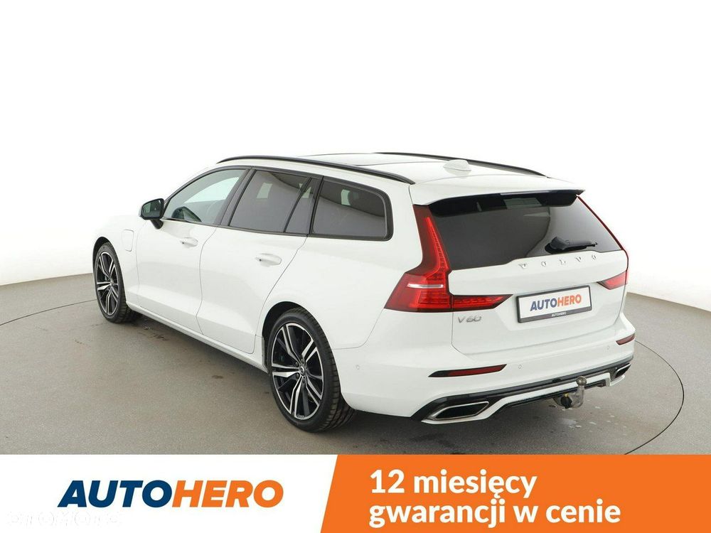 Volvo V60 T8 AWD Recharge Geartronic RDesign - 4