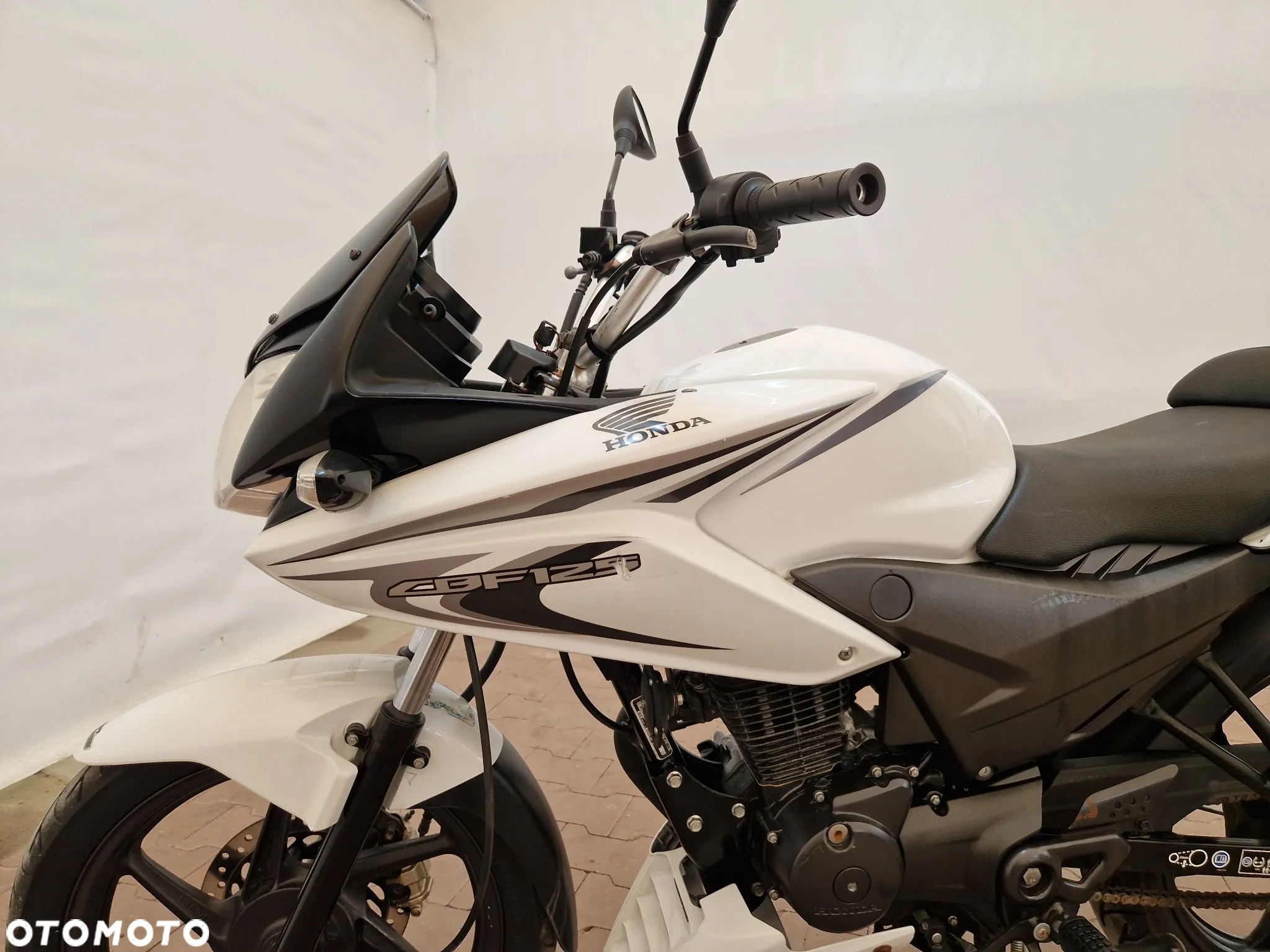 Honda CBF - 26
