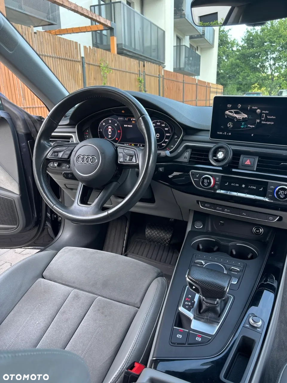 Audi A5 2.0 TDI S tronic - 16