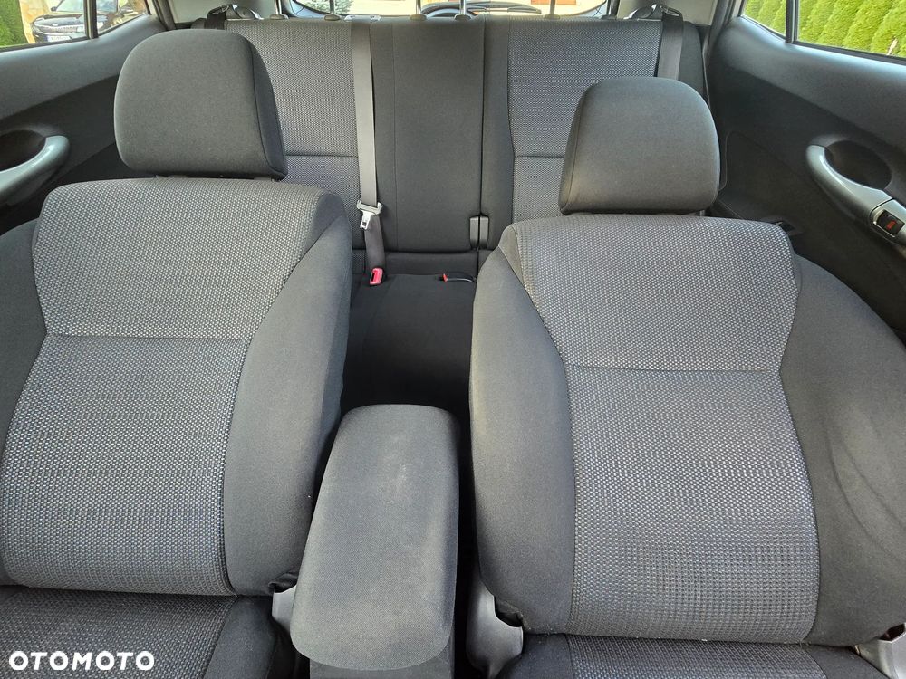 Toyota Auris 1.8 HSD Sol - 27