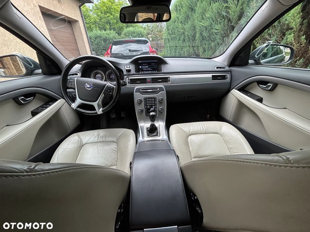 Volvo V70 T4 Dynamic Momentum - 16