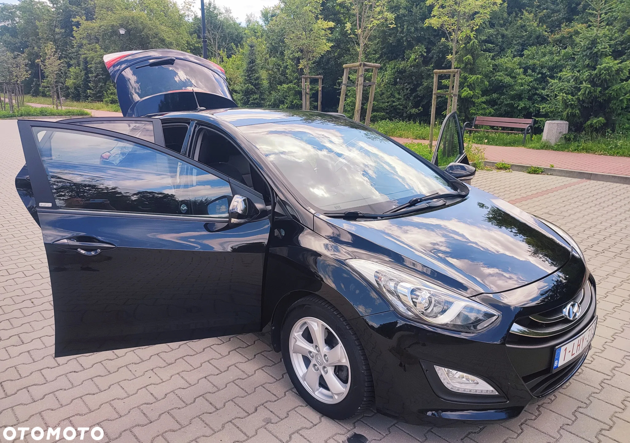 Hyundai i30 1.6 CRDi BlueDrive Go - 16