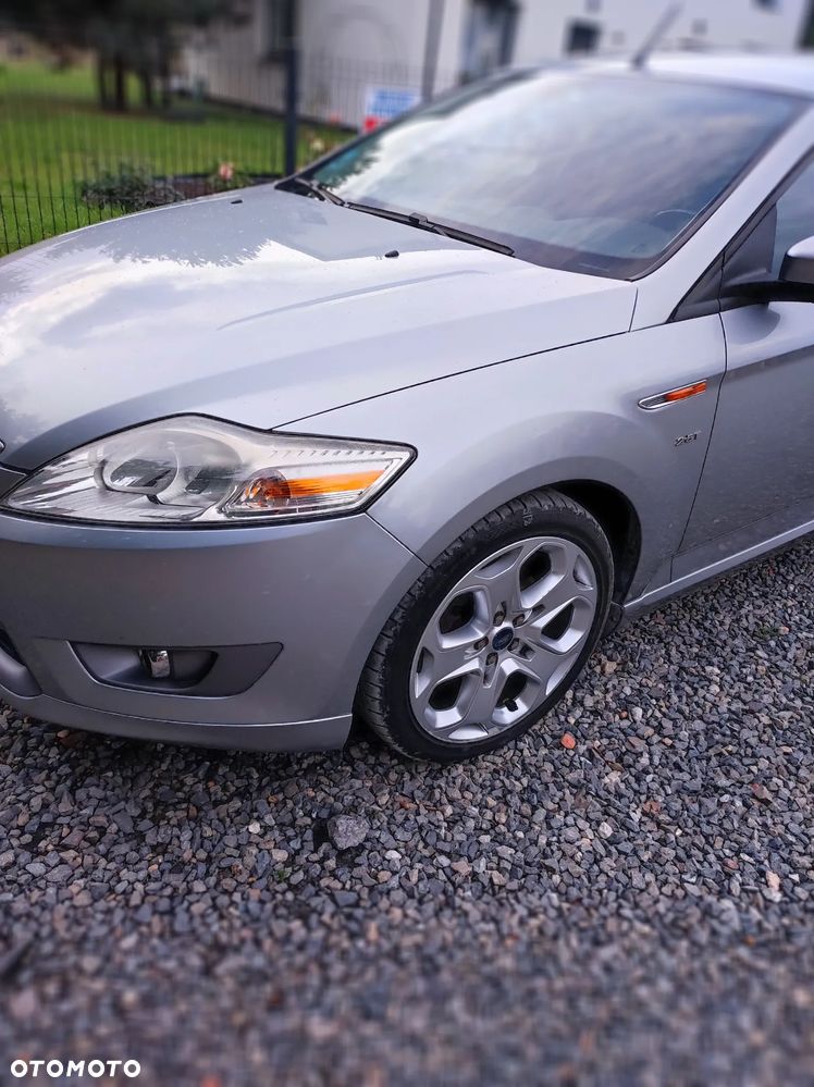 Ford Mondeo 2.5 Titanium - 4