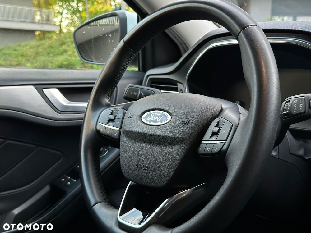 Ford Focus 1.0 EcoBoost Titanium Style - 18
