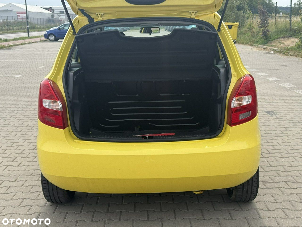 Skoda Fabia - 6