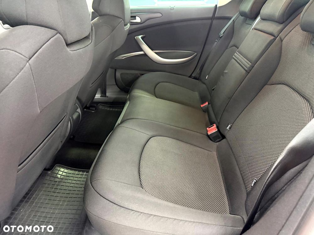Citroën C5 HDi 115 FAP Business Class - 22
