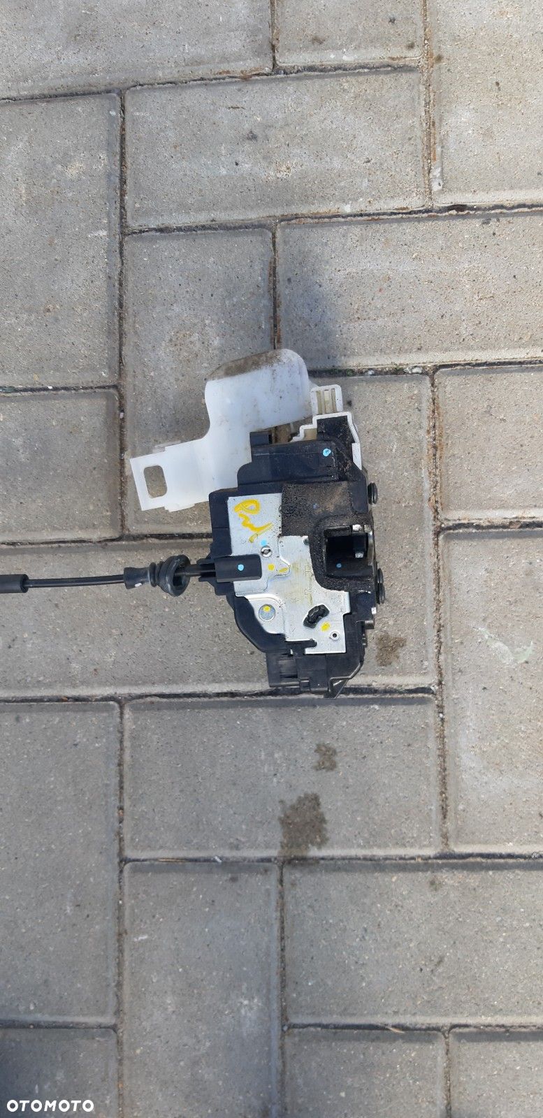 KIA ceed hatchback lift 2006-2012 Zamek drzwi przawy przód 7 pinów - 1