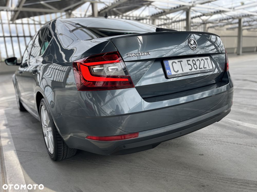 Skoda Octavia 2.0 TSI Style DSG - 7