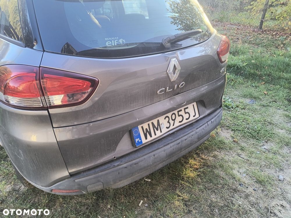 Renault Clio - 6