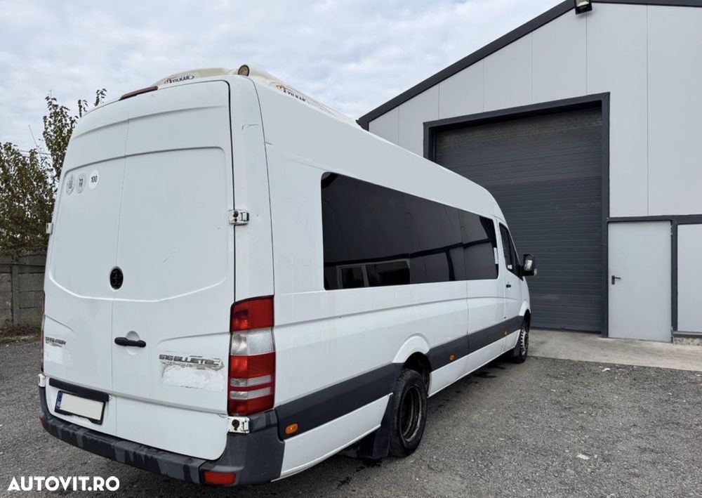 Mercedes-Benz Sprinter - 2
