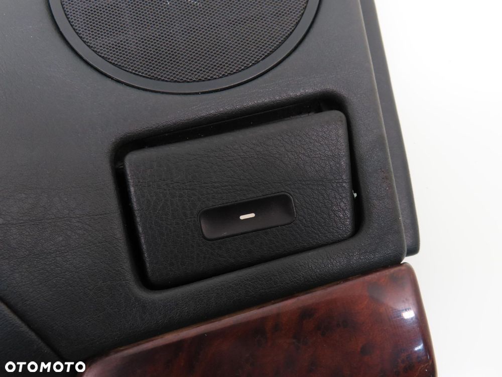 BOCZEK PRAWY TYLNY BMW E38 - 3