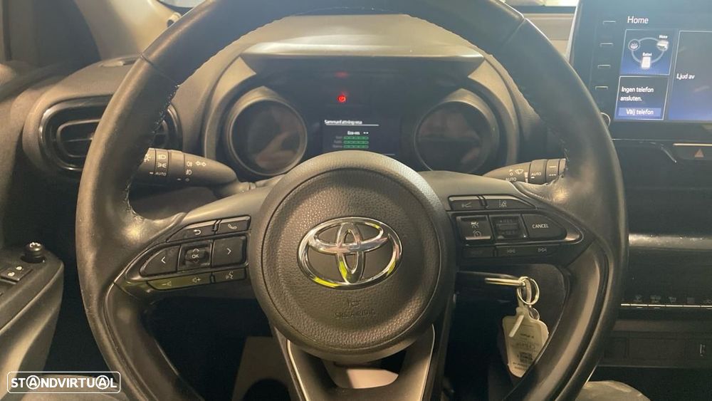 Toyota Yaris Cross 1.5 HDF Comfort - 8