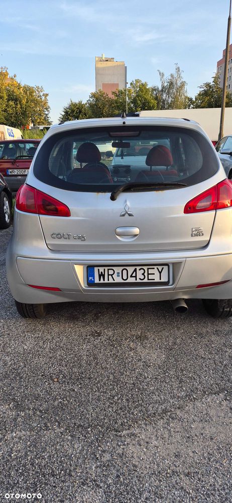 Mitsubishi Colt - 5