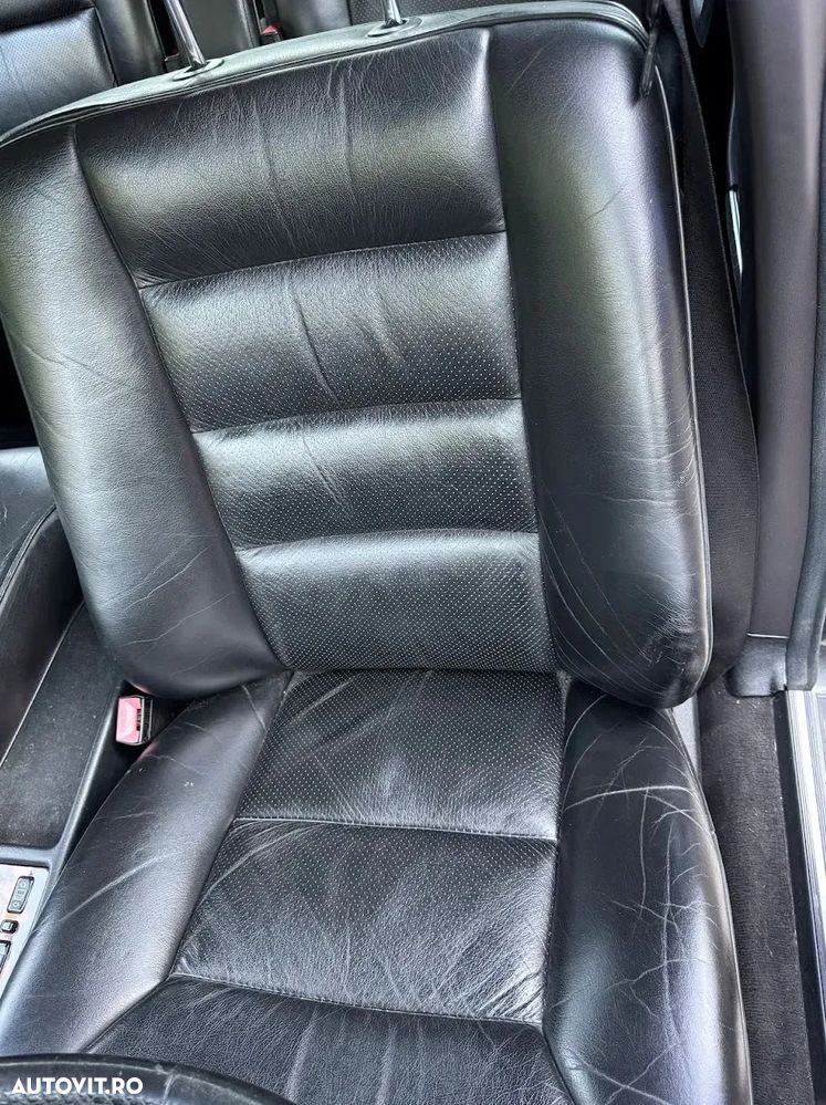 Mercedes-Benz W126 - 11