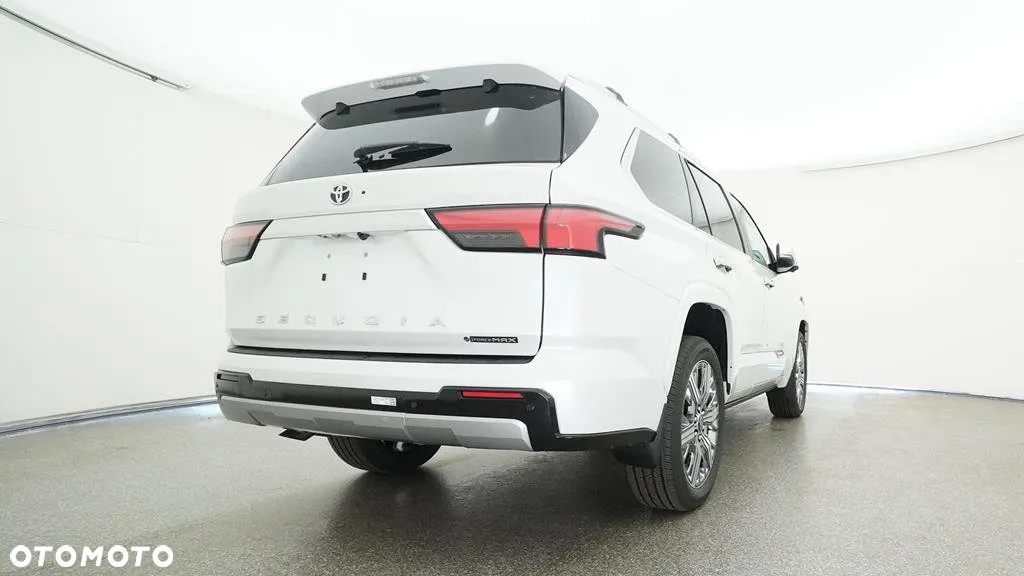 Toyota Sequoia - 31