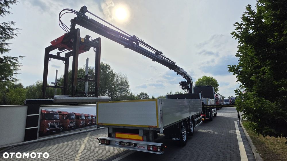 Volvo ///FH///460///2023///GLOBETROTTER/// XXL///HDS///HIAB///WECON///CHWYTAK/// ROTATOR///WAGA///JEDYNE 125 TYŚ KM/// PRZYCZEPA///FULL LED///VIRTUAL COCPIT/// STAN JAK NOWY. - 26