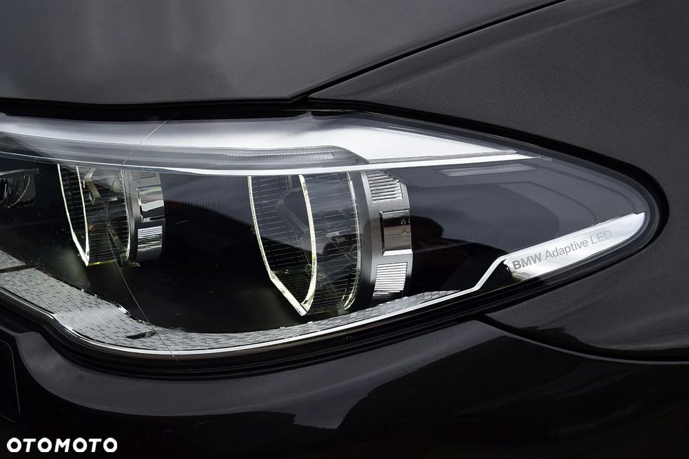 BMW Seria 5 535i xDrive Luxury Line - 24