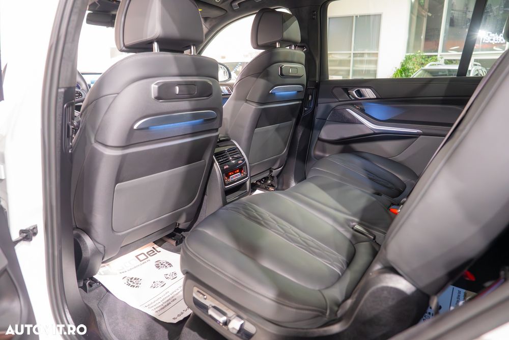 BMW X7 M60i xDrive - 24
