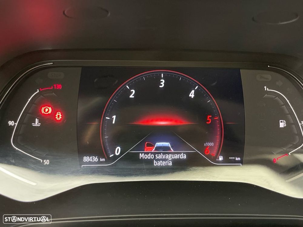 Renault Captur 1.5 dCi Exclusive — fotografia 9