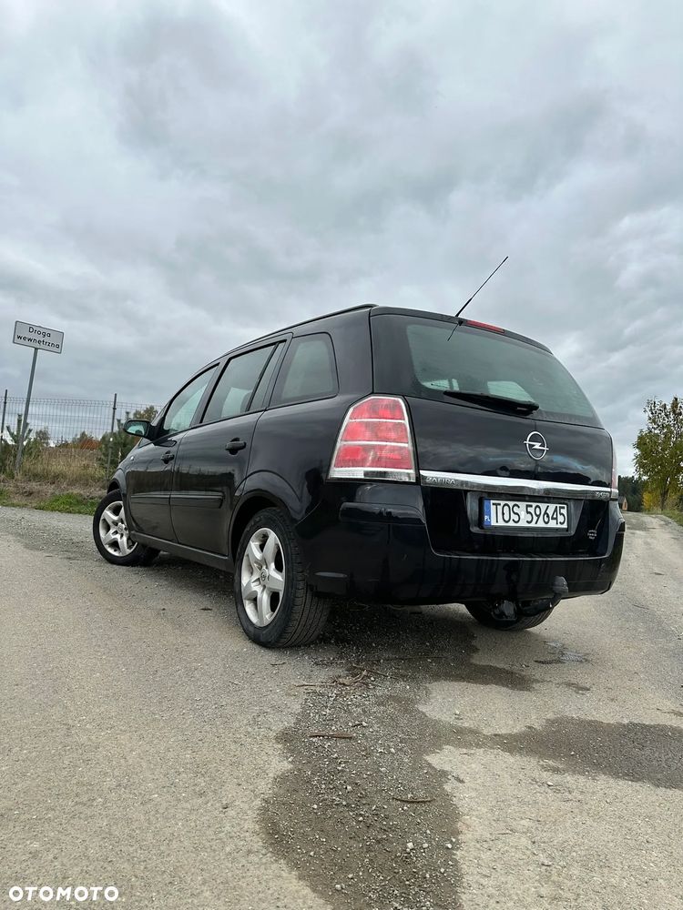 Opel Zafira - 21